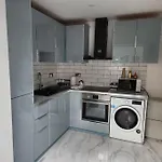 Spacious And Bright One Bedroom Apartment